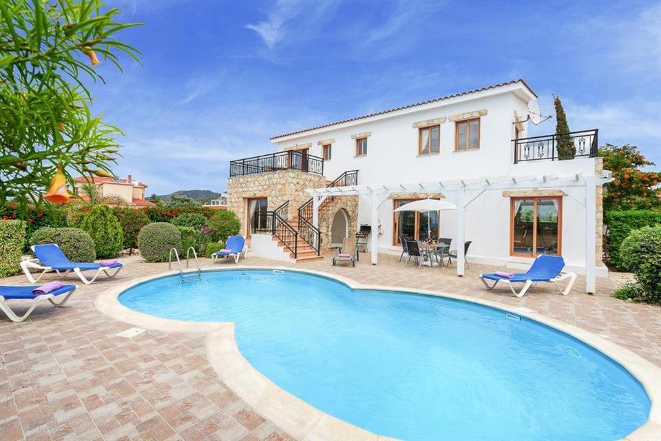 Argaka Beachfront Villa Paphos Exterior photo