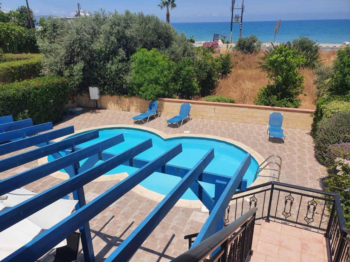 Argaka Beachfront Villa Paphos Exterior photo